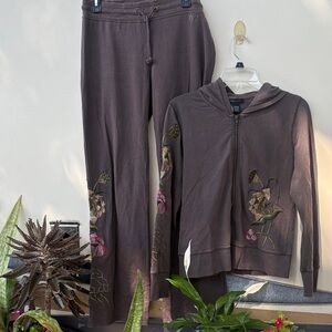 BCBGMaxAzria Brown Floral Embroidered Hoodie & Joggers